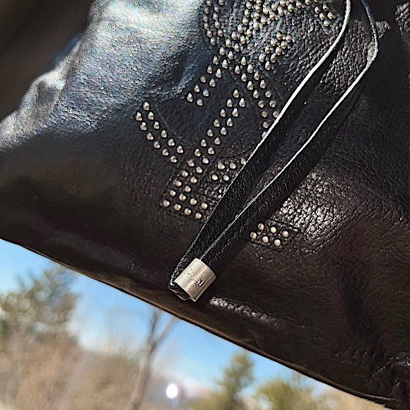 YSL: Studded Drawstring Leather Kahala Tote Bag - Picture 9 of 17